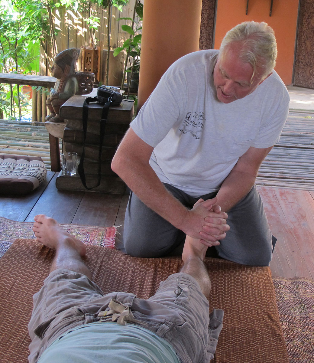 Thai Foot Massage A Solution For Diabetic Peripheral Neuropathy Acnm